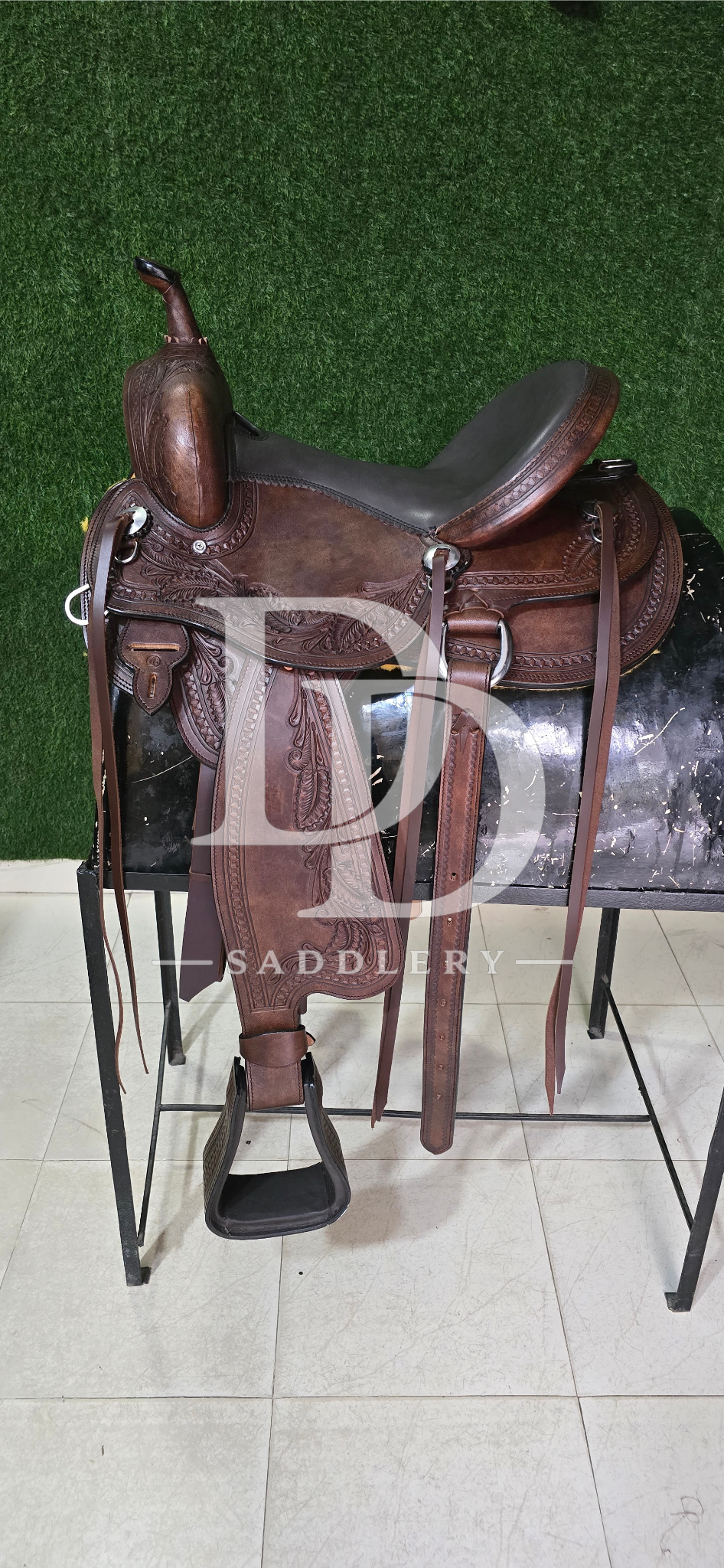 TRAIL SADDLE 1