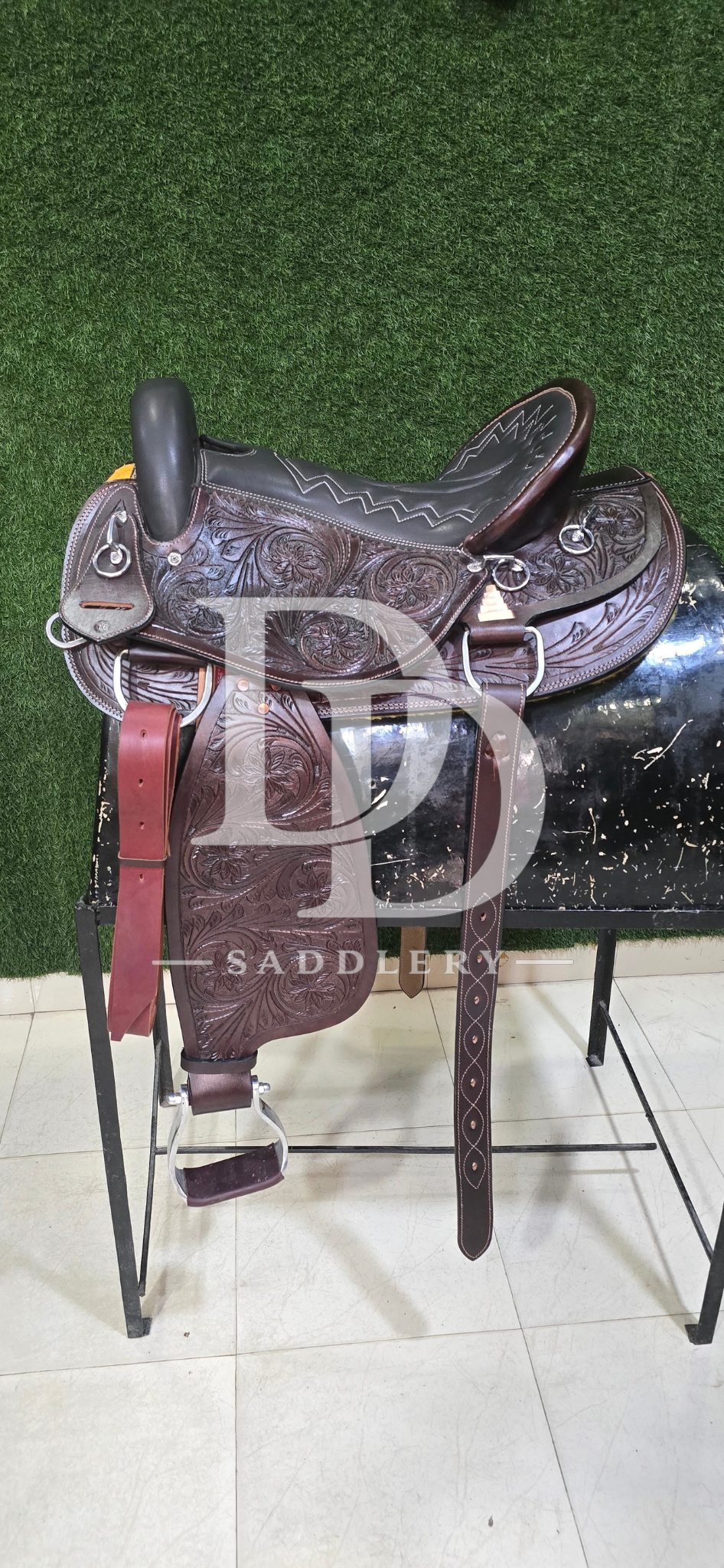 TRAIL SADDLE 8