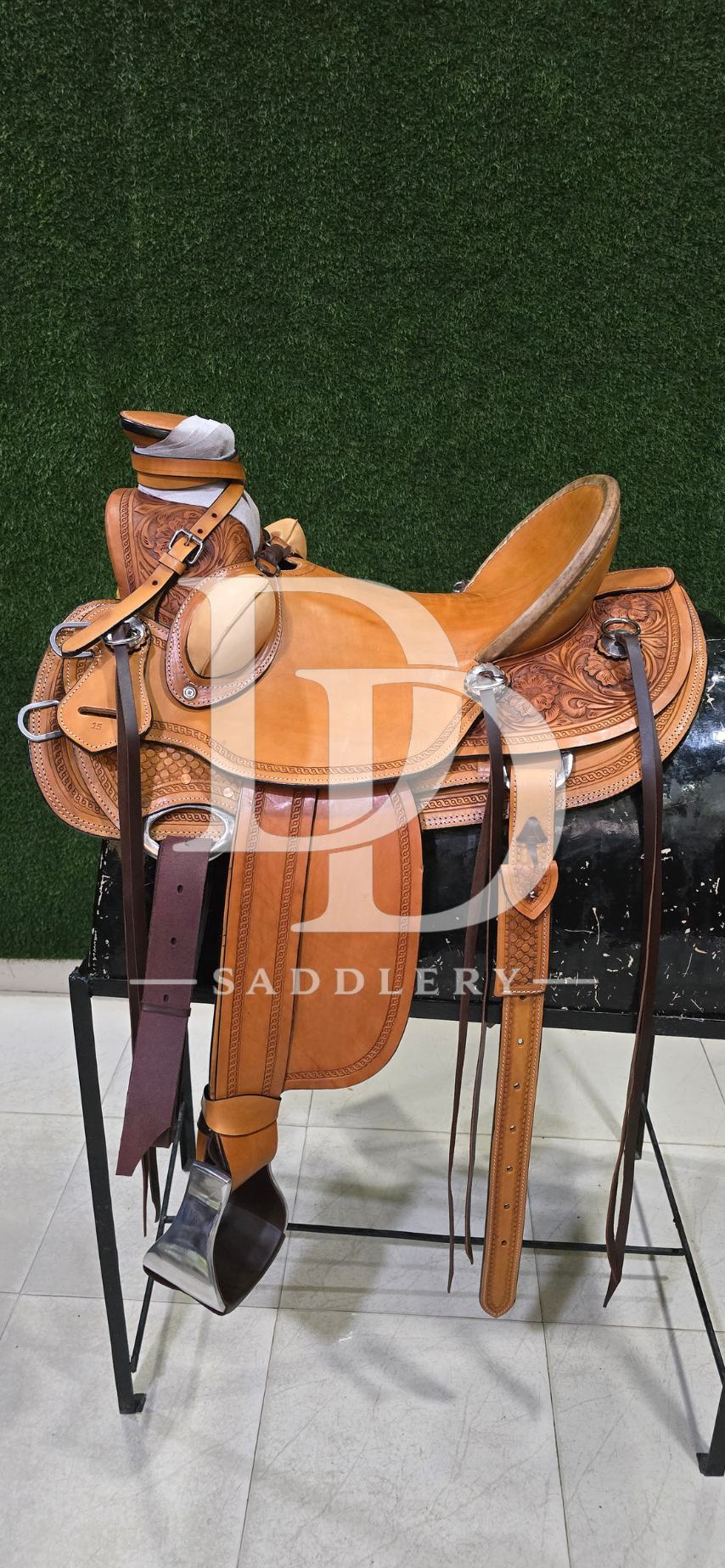 WADE SADDLE 10