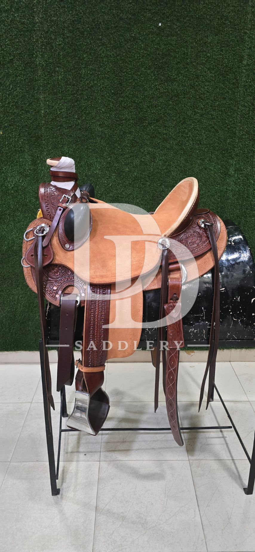 WADE SADDLE 19